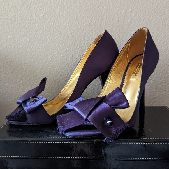 Heels - Picture 5 of 6